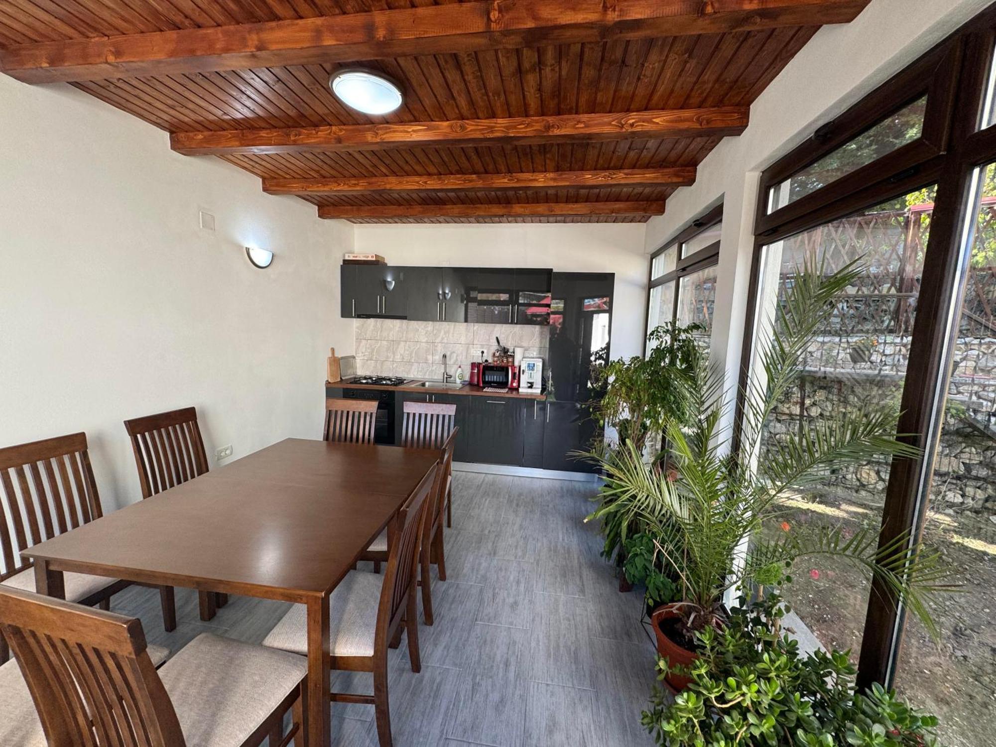 Accommodation Casa Luca Horezu Bagian luar foto